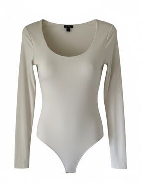 Body Contour  White Light Stretch Cotton Scoop Neck Long Sleeve Bodysuit